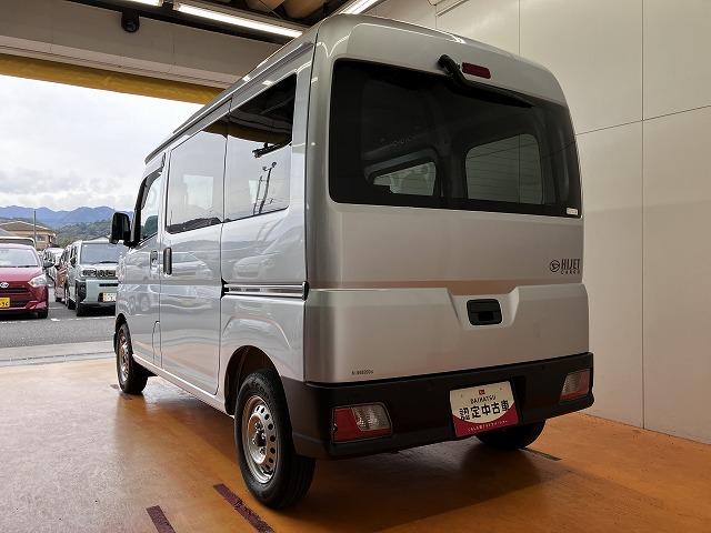 ハイゼットカーゴ ＤＸ　サポカーＳワイド適合　ラジオ　エアコン　アクセサリーソケット　コーナーセンサー　アイドリングストップ　光軸調整ダイヤル　横滑り防止機能　誤発進抑制機能　パワーウインドウ　キーレス（6枚目）