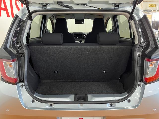 ミライース Ｘ　ＳＡＩＩＩ　サポカーＳワイド適合　エアコン　Ｂカメラ　コーナーセンサー　光軸調整ダイヤル　オートハイビーム　アイドリングストップ　横滑り防止機能　誤発進抑制機能　電動格納ミラー　パワーウインドウ　キーレス（10枚目）