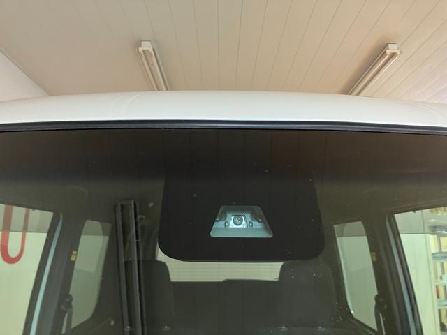 ウェイク L SAII スマアシ Bカメラ 両側オートスライドドア ステアリングスイッチ オートエアコン アイドリングストップ USB接続端子 光軸調整ダイヤル 横滑り防止機能 誤発進抑制機能 電動格納ミラー キーフリー(24枚目)