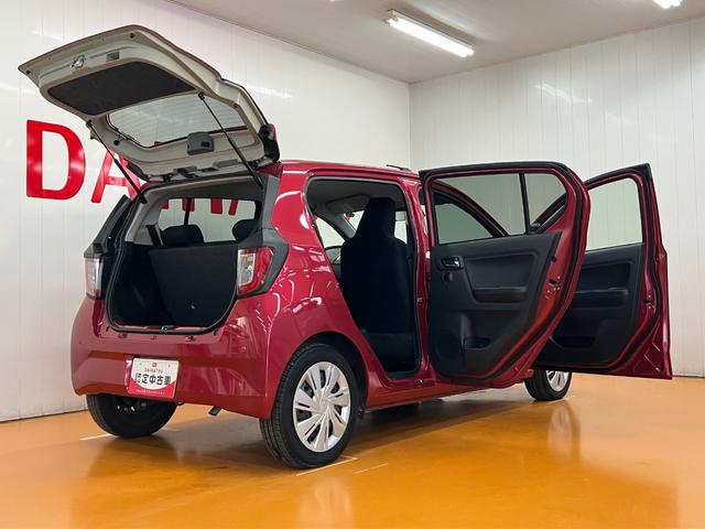 ミライース Ｘ　ＳＡＩＩＩ　サポカーＳワイド適合　エアコン　Ｂカメラ　コーナーセンサー　光軸調整ダイヤル　オートハイビーム　アイドリングストップ　横滑り防止機能　誤発進抑制機能　電動格納ミラー　パワーウインドウ　キーレス（9枚目）