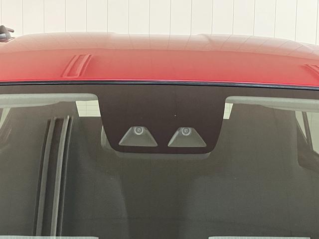 ミライース Ｘ　ＳＡＩＩＩ　サポカーＳワイド適合　エアコン　Ｂカメラ　コーナーセンサー　光軸調整ダイヤル　オートハイビーム　アイドリングストップ　横滑り防止機能　誤発進抑制機能　電動格納ミラー　パワーウインドウ　キーレス（21枚目）