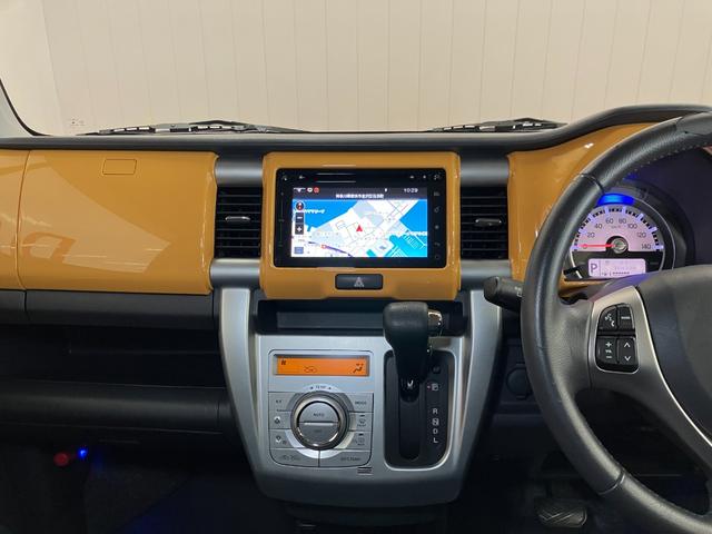 ハスラー Ｘ　衝突被害軽減ブレーキシステム　ドラレコ　全周囲カメラ　ステアリングスイッチ　オートエアコン　ＵＳＢ接続端子　シートヒーター　Ｐスタート　レーンアシスト　ＥＴＣ　キーフリー（13枚目）