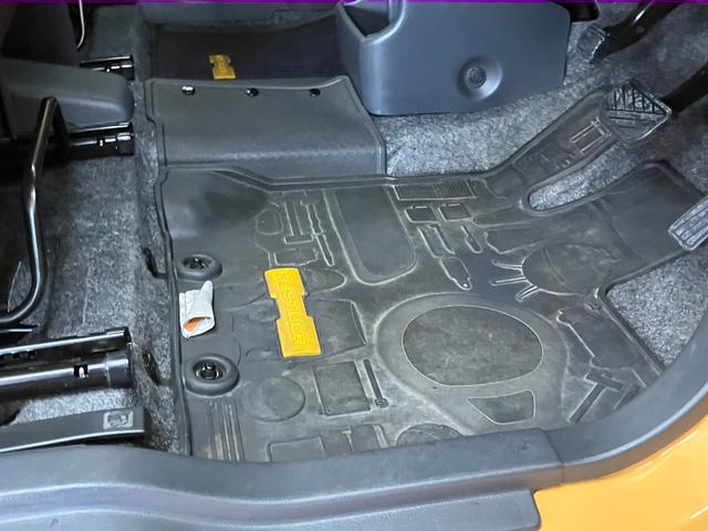 ハスラー Ｘ　衝突被害軽減ブレーキシステム　ドラレコ　全周囲カメラ　ステアリングスイッチ　オートエアコン　ＵＳＢ接続端子　シートヒーター　Ｐスタート　レーンアシスト　ＥＴＣ　キーフリー（26枚目）