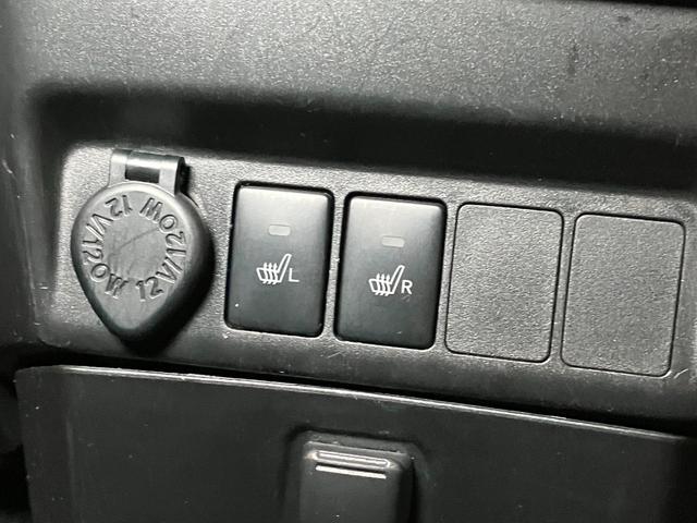 トール カスタムＧ　サポカーＳワイド適合　ドラレコ　パノラマモニター対応　全車速追従機能付ＡＣＣ　電動パーキングブレーキ　ＵＳＢ接続端子　シートヒーター　ＥＴＣ　キーフリー（20枚目）