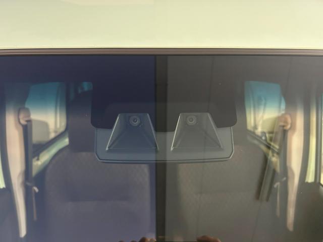 ハイゼットカーゴ DX サポカーSワイド適合 ラジオ エアコン アクセサリーソケット コーナーセンサー アイドリングストップ 光軸調整ダイヤル 横滑り防止機能 誤発進抑制機能 パワーウインドウ キーレス(19枚目)