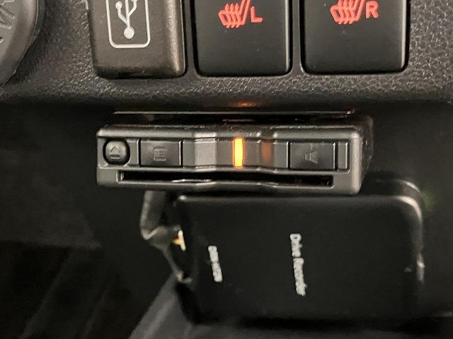 ミライース G リミテッドSAIII サポカーSワイド適合 Bカメラ USB接続端子 シートヒーター ETC ドラレコ コーナーセンサー 光軸調整ダイヤル オートハイビーム 横滑り防止機能 誤発進抑制機能 電動格納ミラー キーフリー(17枚目)