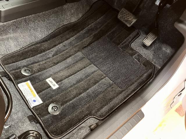 ミライース G リミテッドSAIII サポカーSワイド適合 Bカメラ USB接続端子 シートヒーター ETC ドラレコ コーナーセンサー 光軸調整ダイヤル オートハイビーム 横滑り防止機能 誤発進抑制機能 電動格納ミラー キーフリー(21枚目)