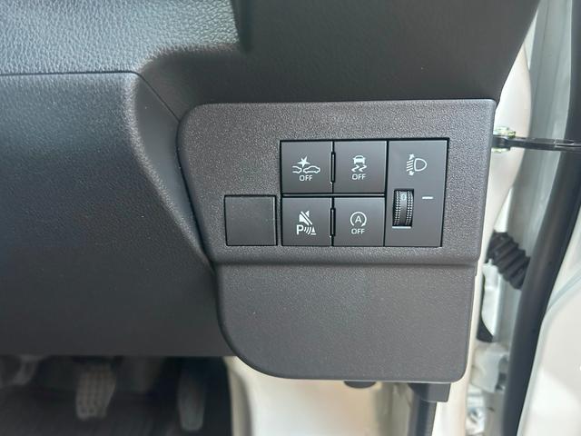 ハイゼットカーゴ ＤＸ　サポカーＳワイド適合　ラジオ　エアコン　アクセサリーソケット　コーナーセンサー　アイドリングストップ　光軸調整ダイヤル　横滑り防止機能　誤発進抑制機能　パワーウインドウ　キーレス（15枚目）