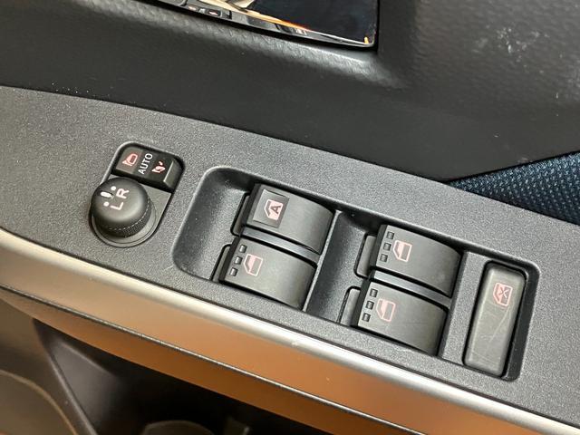 トール カスタムＧ　ターボ　サポカーＳワイド適合　パノラマモニター対応　ＥＴＣ　ドラレコ　両側オートスライドドア　電動パーキングブレーキ　全車速追従機能付ＡＣＣ　ステアリングスイッチ　ＵＳＢ接続端子　シートヒーター　キーフリー（17枚目）