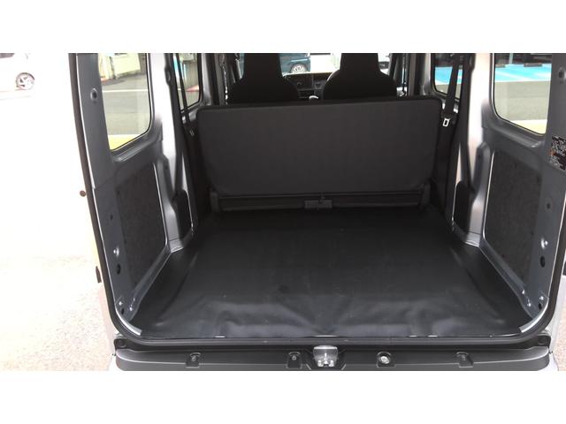 ハイゼットカーゴ DX サポカーSワイド適合 オーディオ エアコン アクセサリーソケット コーナーセンサー アイドリングストップ 光軸調整ダイヤル 横滑り防止機能 誤発進抑制機能 パワーウインドウ キーレス(10枚目)