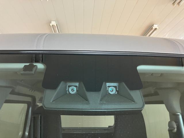 ハイゼットカーゴ DX サポカーSワイド適合 ラジオ エアコン アクセサリーソケット コーナーセンサー アイドリングストップ 光軸調整ダイヤル 横滑り防止機能 誤発進抑制機能 パワーウインドウ キーレス(22枚目)