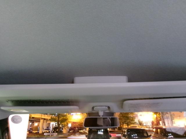 ハイゼットカーゴ DX サポカーSワイド適合 ラジオ エアコン アクセサリーソケット コーナーセンサー アイドリングストップ 光軸調整ダイヤル 横滑り防止機能 誤発進抑制機能 パワーウインドウ キーレス(18枚目)