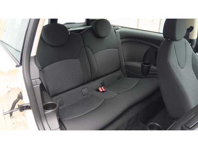 ＭＩＮＩ クーパー　クラブマン　車検２年付　後期型　走行距離１６０００ｋｍ台　ワンオーナー（16枚目）
