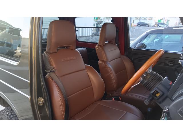 ジムニー 　公認リフトアップカスタム　ＭＴタイヤ　社外マフラー　ブースト計　ウッドハンドル　車検２年受渡し（12枚目）