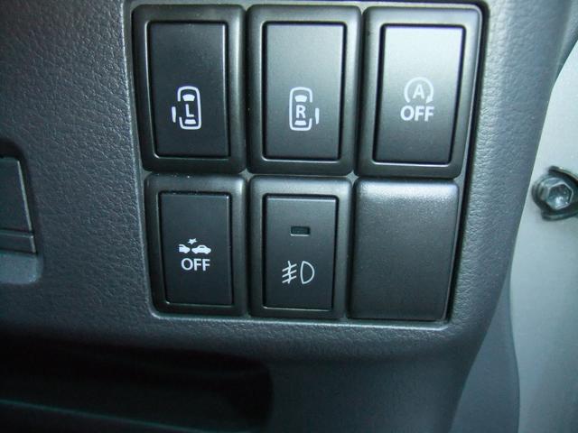 �����X�̓W���ԗ��́w����ԁE����ԁE���[�X�ԁx�����C���ɓW�����Ă���܂��I�I�[�N�V������������ڔ̔������Ē������ŁA�����߈Ղ��̔����i���������Ă���܂��I����A�����߂ɂ����X�E���A���������I�i�O�O��