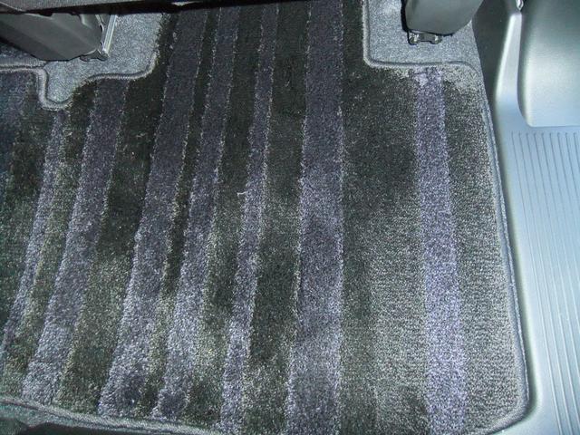 �����ÎԂ́w�ꕨ�ꉿ�x�E�w�������̏����I�x�@�l�b�g�̎Љ�ɔ����f�ڂ��炲����܂ł̎��Ԃ������Ȃ��Ă���܂��I�@�u���ɍs�����̂ɎԂ����������I�v�Ƃ��������Ȃ��悤�ɁA�����X�̍ۂ͂��A���������I�i�O�O��