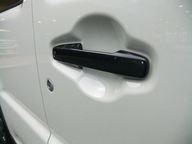 ハスラー タフワイルドターボ　衝突被害軽減ブレーキ／ＯＫ保証プレミアム　オートライト　プッシュスタート　シートヒーター　オートエアコン　衝突被害軽減システム　アイドリングストップ　横滑り防止機能　盗難防止システム（67枚目）