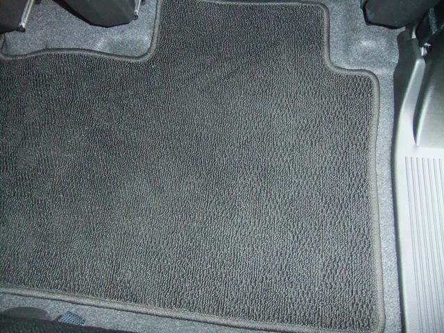 ��������E�����k�A���s���ȓ_�Ȃǂ������܂����烁�[���܂��́A�X�Y�L���̋߁A�L���Z���^�[�w�O�U�|�U�W�U�R�|�Q�R�P�U�x�܂ŁA���A���������I�i�O�O��@�c�Ǝ��ԁ@�`�l�P�O�F�O�O�`�o�l�P�W�F�R�O�@��x���@���j��