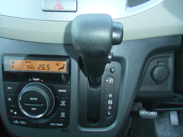 ワゴンＲ ＦＸ　ワンオーナー／ナビＴＶ／ＯＫ保証ミニ　オートエアコン　ワンオーナー　アイドリングストップ（11枚目）