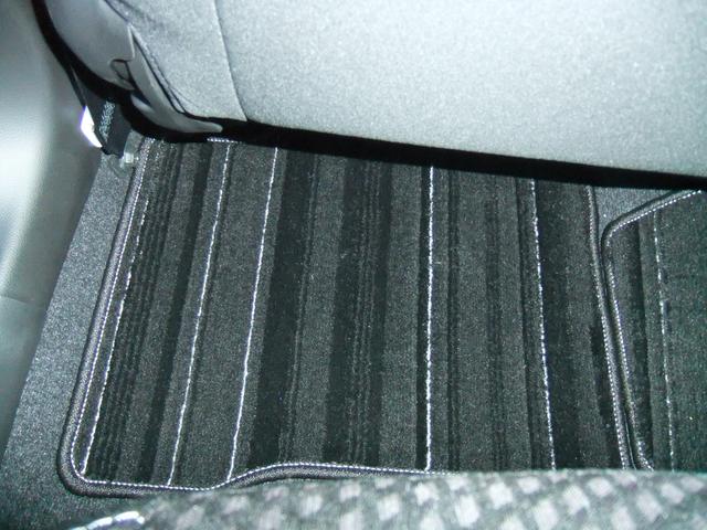 ���X�Y�L���̋ߋE�A�L���Z���^�[�̂��Ԃ������������܂��Đ��ɂ��肪�Ƃ��������܂��B��������̂��q�l�ɂ����X���Ē����܂��悤�w�L�x�ȍ݌Ɂx�Ɓw�F�蒆�Îԁx����葵���Ă���܂��̂Ő��񂲗��X�������܂��B