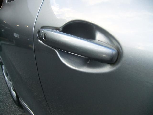 �����X�̓W���ԗ��́w����ԁE����ԁE���[�X�ԁx�����C���ɓW�����Ă���܂��I�I�[�N�V������������ڔ̔������Ē������ŁA�����߈Ղ��̔����i���������Ă���܂��I����A�����߂ɂ����X�E���A���������I�i�O�O��