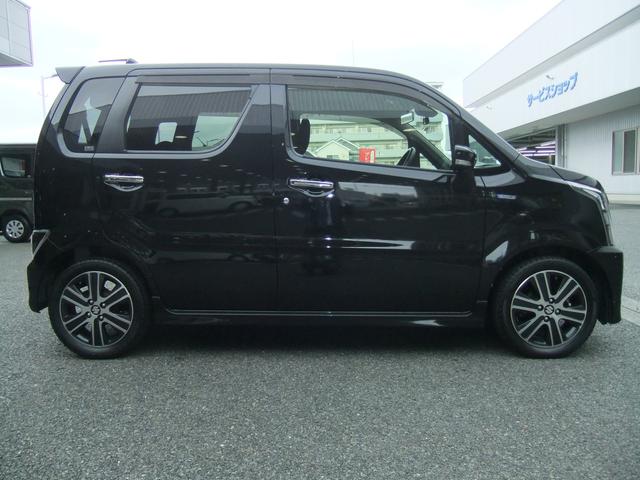 ワゴンR スティングレー HYBRID T 全方位モニターナビTV オートライト Bluetooth 純正ナビ プッシュスタート シートヒーター オートエアコン ETC 衝突被害軽減システム アイドリングストップ 横滑り防止機能 盗難防止システム(4枚目)