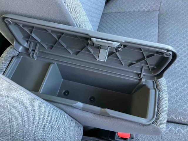 タント スローパーＸ　走行距離無制限１２ヶ月保証付き　福祉車両　アイドリングストップ車　ブレーキサポート　スマートキーシステム　禁煙　ＬＥＤライト　キーレスキー　Ｂカメラ　車線逸脱警報　オートハイビーム　ワンオーナー（37枚目）