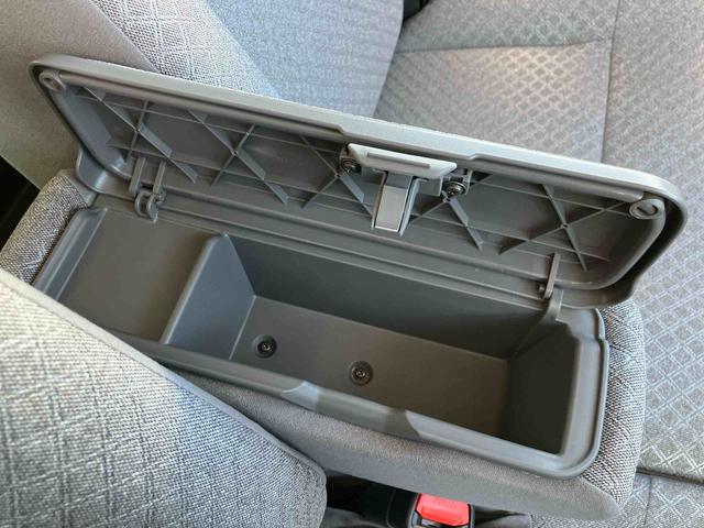 タント Ｘ　ワンオーナー　走行距離無制限１２ヶ月保証付き　アイドリングストップ車　ブレーキサポート　スマートキーシステム　禁煙　ＬＥＤライト　キーレスキー　Ｂカメラ　車線逸脱警報　オートハイビーム　片側電動両側スライドドア（34枚目）