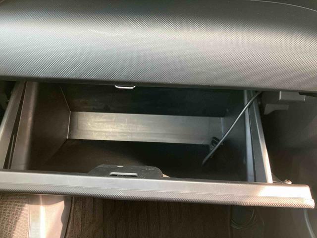 ロッキー プレミアム　走行距離無制限１２ヶ月保証付き　衝突軽減システム　ＢＴオーディオ　シートＨ　禁煙　ＥＴＣ車載器　車線逸脱警報　ＵＳＢ　スマ－トキ－　Ｂカメラ　アルミホイール　ＡＣＣ　キーフリーシステム　ドラレコ（28枚目）