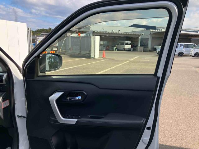 ロッキー プレミアム　走行距離無制限１２ヶ月保証付き　衝突軽減システム　ＢＴオーディオ　シートＨ　禁煙　ＥＴＣ車載器　車線逸脱警報　ＵＳＢ　スマ－トキ－　Ｂカメラ　アルミホイール　ＡＣＣ　キーフリーシステム　ドラレコ（31枚目）