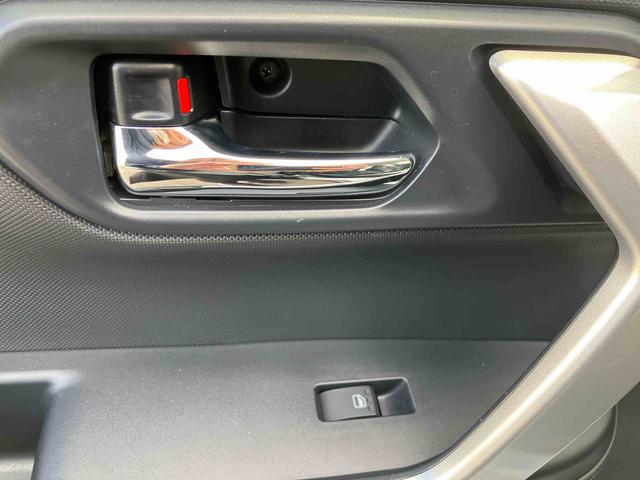 ロッキー プレミアム　走行距離無制限１２ヶ月保証付き　衝突軽減システム　ＢＴオーディオ　シートＨ　禁煙　ＥＴＣ車載器　車線逸脱警報　ＵＳＢ　スマ－トキ－　Ｂカメラ　アルミホイール　ＡＣＣ　キーフリーシステム　ドラレコ（34枚目）