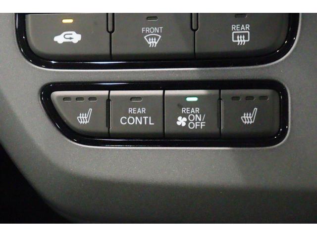 フリード エアーEX 衝突被害軽減システム 純正メモリーナビ 6人乗 アダプティブクルーズ 両側電動スライドドア クリアランスソナー AW Bカメラ 3列シート LEDヘッドライト フルセグTV レーンアシスト ESC(17枚目)