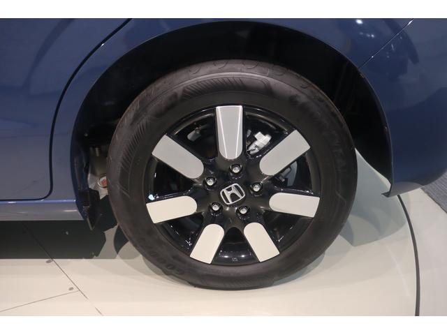 フリード エアーEX 衝突被害軽減システム 純正メモリーナビ 6人乗 アダプティブクルーズ 両側電動スライドドア クリアランスソナー AW Bカメラ 3列シート LEDヘッドライト フルセグTV レーンアシスト ESC(39枚目)