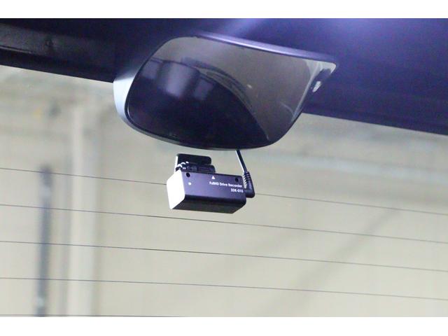 Ｎ－ＢＯＸカスタム Ｇ・Ｌホンダセンシング　衝突被害軽減システム　純正ＳＤナビ　アダプティブクルーズコントロール　Ｂカメラ　ＥＴＣ　ＡＷ　ドライブレコーダー　両側電動スライドア　盗難防止システム　アイドリングストップ　オートライト　ＥＳＣ（19枚目）