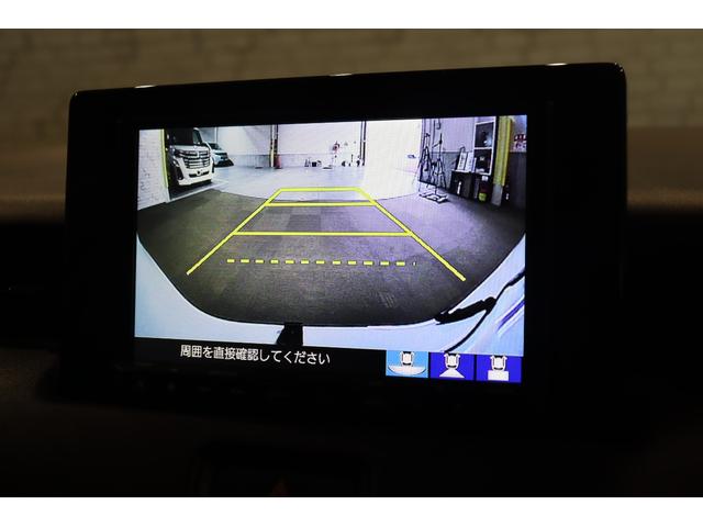 ヴェゼル ｅ：ＨＥＶＺ　衝突被害軽減システム　純正メモリーナビ　アダプティブクルーズ　電動リアゲート　ＡＷ　ＥＴＣ　フルセグＴＶ　Ｂカメラ　　クリアランスソナー　ＬＥＤヘッドライト　スマートキー　ＣＤ　サイドエアバッグ　追従（6枚目）