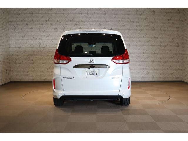 フリード＋ハイブリッド ハイブリッドＧブラックスタイル　衝突被害軽減システム　純正メモリーナビ　５人乗　アダプティブクルーズ　Ｂカメラ　ＡＷ　ＥＴＣ　両側電動スライドドア　フルセグＴＶ　ＬＥＤヘッドライト　ＵＳＢ入力端子　Ｂｌｕｅｔｏｏｔｈ接続　ＤＶＤ再生（24枚目）