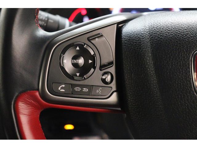 シビック タイプＲ　衝突被害軽減システム　純正メモリーナビ　６ＭＴ　Ｂカメラ　ドライブレコーダー　ＥＴＣ　ＡＷ　クルーズコントロール　ＬＥＤヘッドライト　ＤＶＤ再生　ＵＳＢ入力端子　Ｂｌｕｅｔｏｏｔｈ接続　ＣＤ　ＡＢＳ（11枚目）