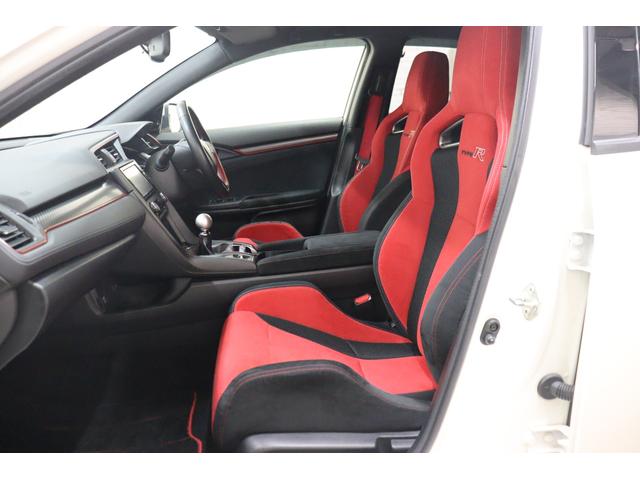 シビック タイプＲ　衝突被害軽減システム　純正メモリーナビ　６ＭＴ　Ｂカメラ　ドライブレコーダー　ＥＴＣ　ＡＷ　クルーズコントロール　ＬＥＤヘッドライト　ＤＶＤ再生　ＵＳＢ入力端子　Ｂｌｕｅｔｏｏｔｈ接続　ＣＤ　ＡＢＳ（20枚目）