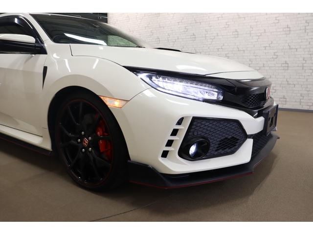 シビック タイプＲ　衝突被害軽減システム　純正メモリーナビ　６ＭＴ　Ｂカメラ　ドライブレコーダー　ＥＴＣ　ＡＷ　クルーズコントロール　ＬＥＤヘッドライト　ＤＶＤ再生　ＵＳＢ入力端子　Ｂｌｕｅｔｏｏｔｈ接続　ＣＤ　ＡＢＳ（32枚目）