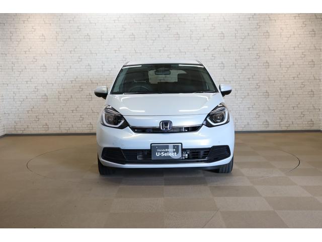 フィット e:HEVホーム 衝突被害軽減システム 純正メモリーナビ アダプティブクルーズ Bカメラ クリアランスソナー ETC フルセグTV LEDヘッドライト USB入力端子 Bluetooth接続 スマートキー ABS(28枚目)