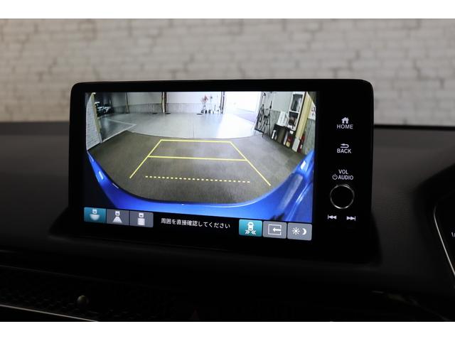 シビック ｅ：ＨＥＶ　衝突被害軽減システム　純正ナビ　クルーズコントロール　レーンアシスト　ＬＥＤ　オートライト　クリアランスソナー　パワーシート　シートヒーター　Ｂｌｕｅｔｏｏｔｈ接続　バックカメラ　ＡＷ　ＥＴＣ２．０（4枚目）