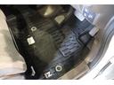 フロアマット装着済み！汚れがちなフロアマットもきれいな状態ですよ♪