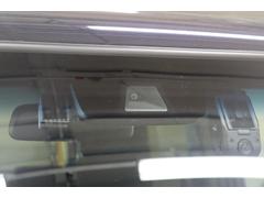 ��ư�Ǿ㳲ʪ���Τ��ƥ֥졼������򤷤Ƥ���ޤ��� 3