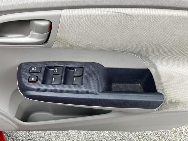 インサイト Ｌ　ＨＤＤナビ　ワンセグ　ＤＶＤ再生　バックカメラ　キーレス　アイドリングストップ　ＨＩＤヘッドライト　アルミホイール　パワーウインドウ　エアコン　ＣａｒｓＯｓａｋａ：Ｊ４０２５（55枚目）