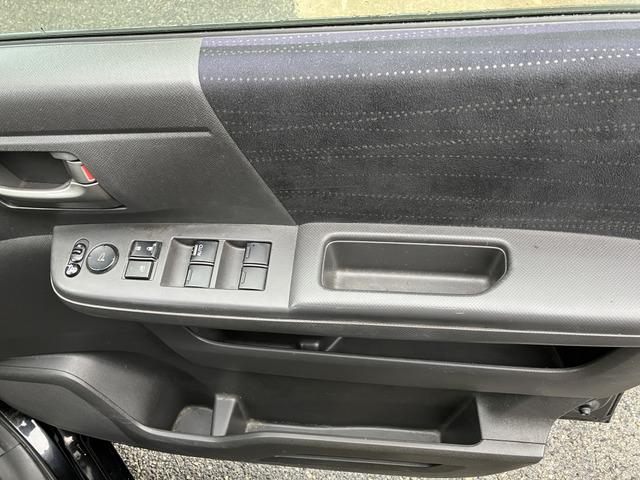 ステップワゴン Ｌｉ　ＨＤＤナビ　フルセグ　両側電動スライドドア　スマートキー　バックカメラ　３列シート　ＨＩＤヘッドライト　電動格納ミラー　オートエアコンＣａｒｓＯｓａｋａ：Ｊ０４１３（51枚目）