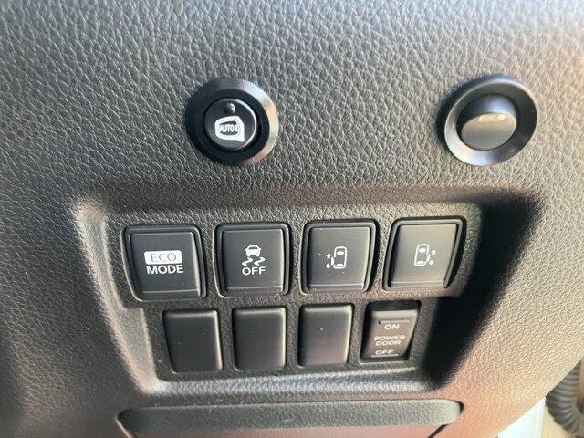 エルグランド ２５０ハイウェイスター　ＣａｒｓＯｓａｋａ：Ｉ２８８５（7枚目）