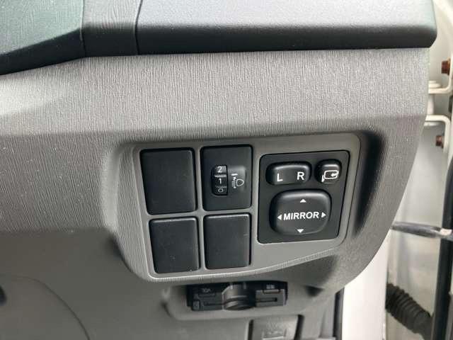 プリウス S J2943(43枚目)