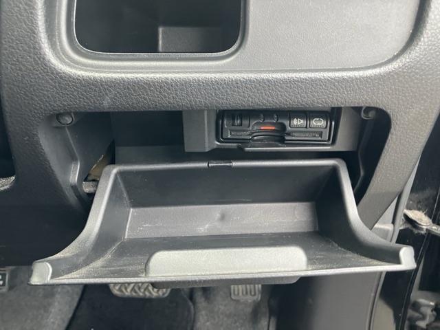 セレナ ハイウェイスター　Ｖセレクション　Ｊ４７５３（5枚目）