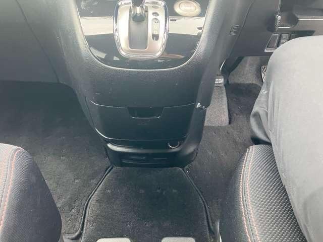 セレナ ハイウェイスター　Ｖセレクション　Ｊ４７５３（41枚目）