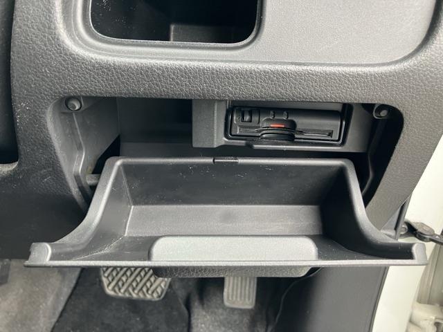 セレナ ハイウェイスター　Ｓ－ハイブリッド　エアロモード　Ｊ３２９９（8枚目）